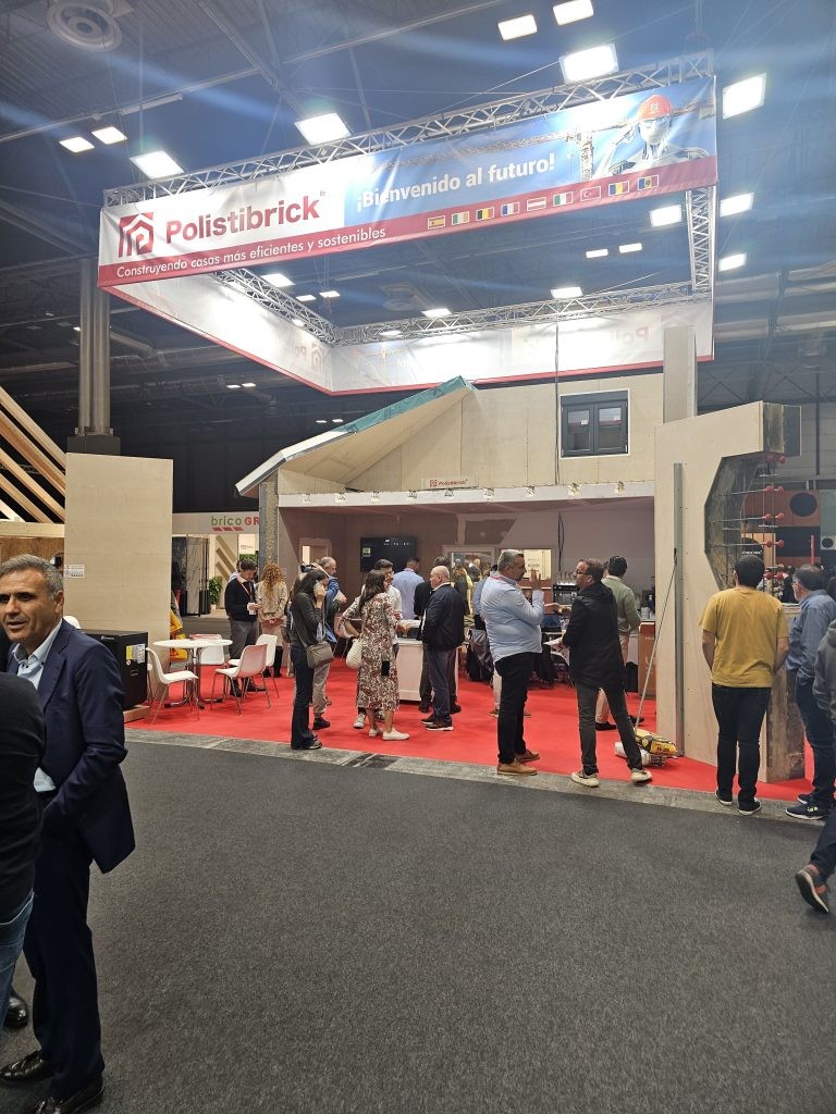 POLISTIBRICK conquista MADRID – Il futuro dell’edilizia è arrivato!